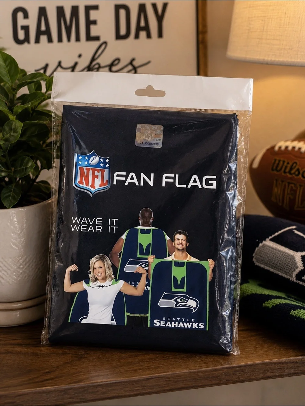 Seattle Seahawks NFL Fan Flag Cape | Wearable Team Spirit Banner New